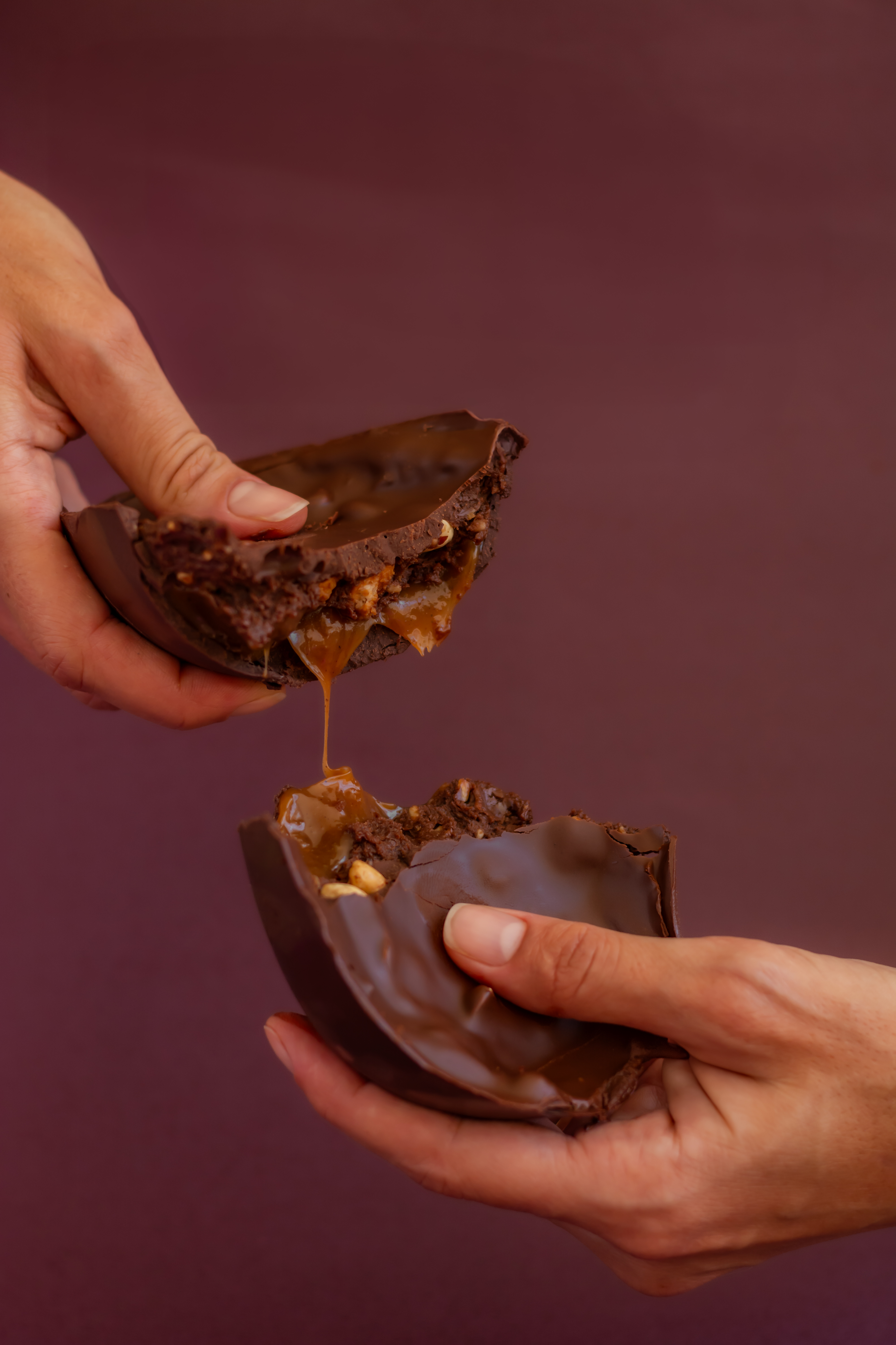 Ovo Amendoim, Chocolate e Caramelo